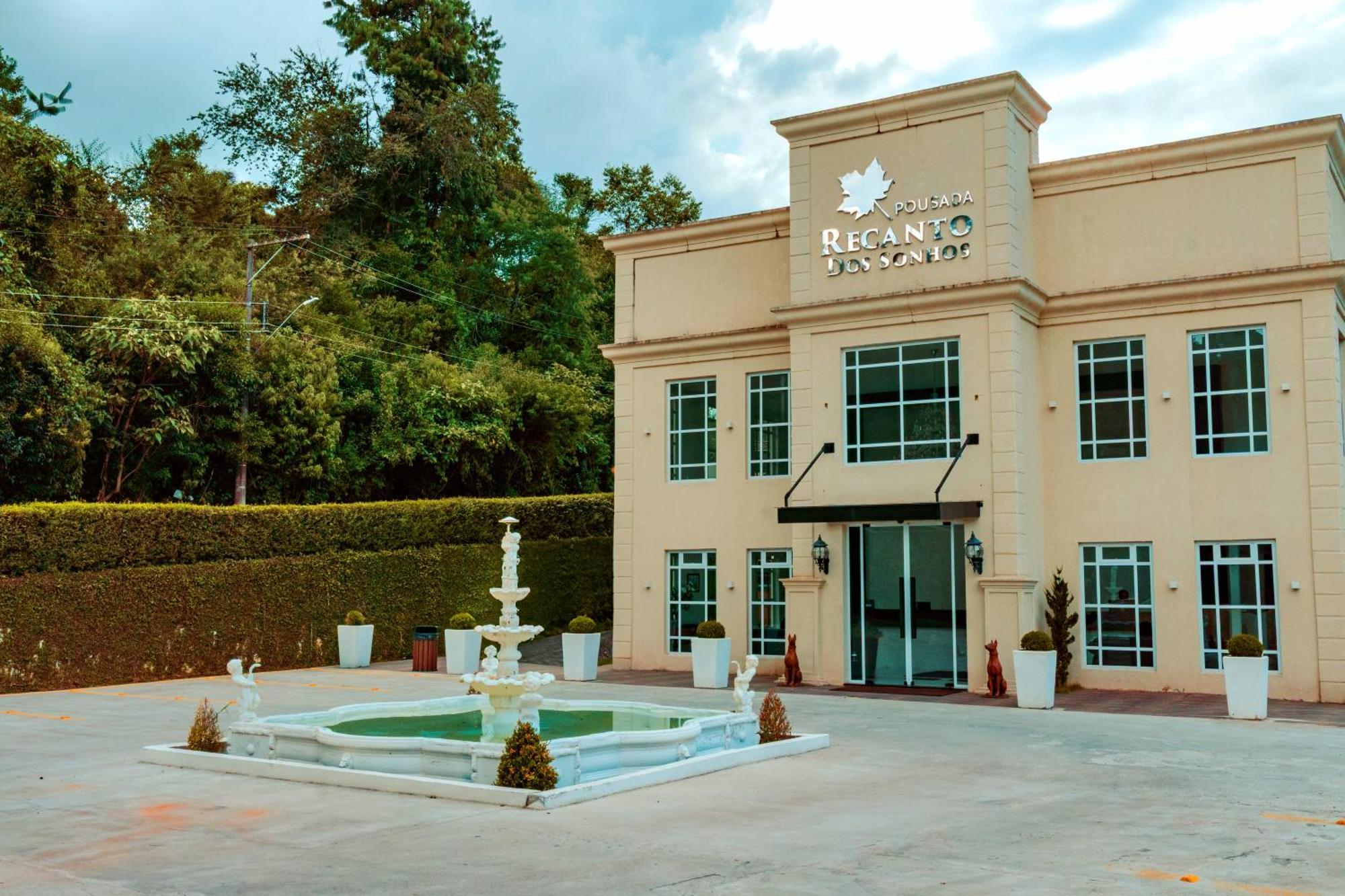 Recanto Dos Sonhos 賓館 Campos do Jordão